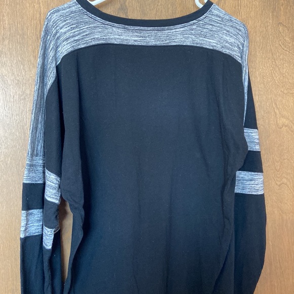 Women’s long sleeve tee - Picture 3 of 4